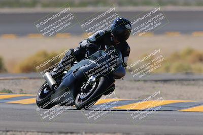 media/Oct-08-2022-SoCal Trackdays (Sat) [[1fc3beec89]]/Turn 14 (1050am)/